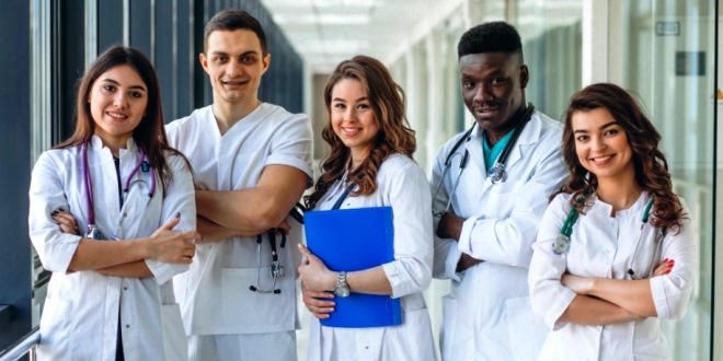 Ausbildung Perawat Syarat, Gaji, dan Cara Daftar Terbaru Peluang Karir di Jerman yang Menggiurkan