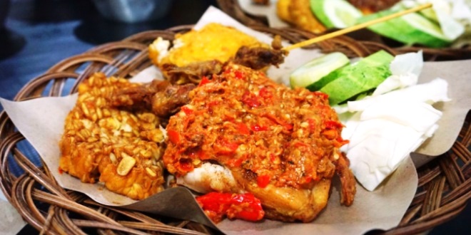 Harga Ayam Gepuk Pak Gembus Terbaru Menu dan Review