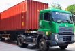 Perbedaan Truk Engkel dengan Truk Tronton Menyesuaikan Kebutuhan Angkutan Anda