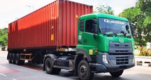 Perbedaan Truk Engkel dengan Truk Tronton Menyesuaikan Kebutuhan Angkutan Anda